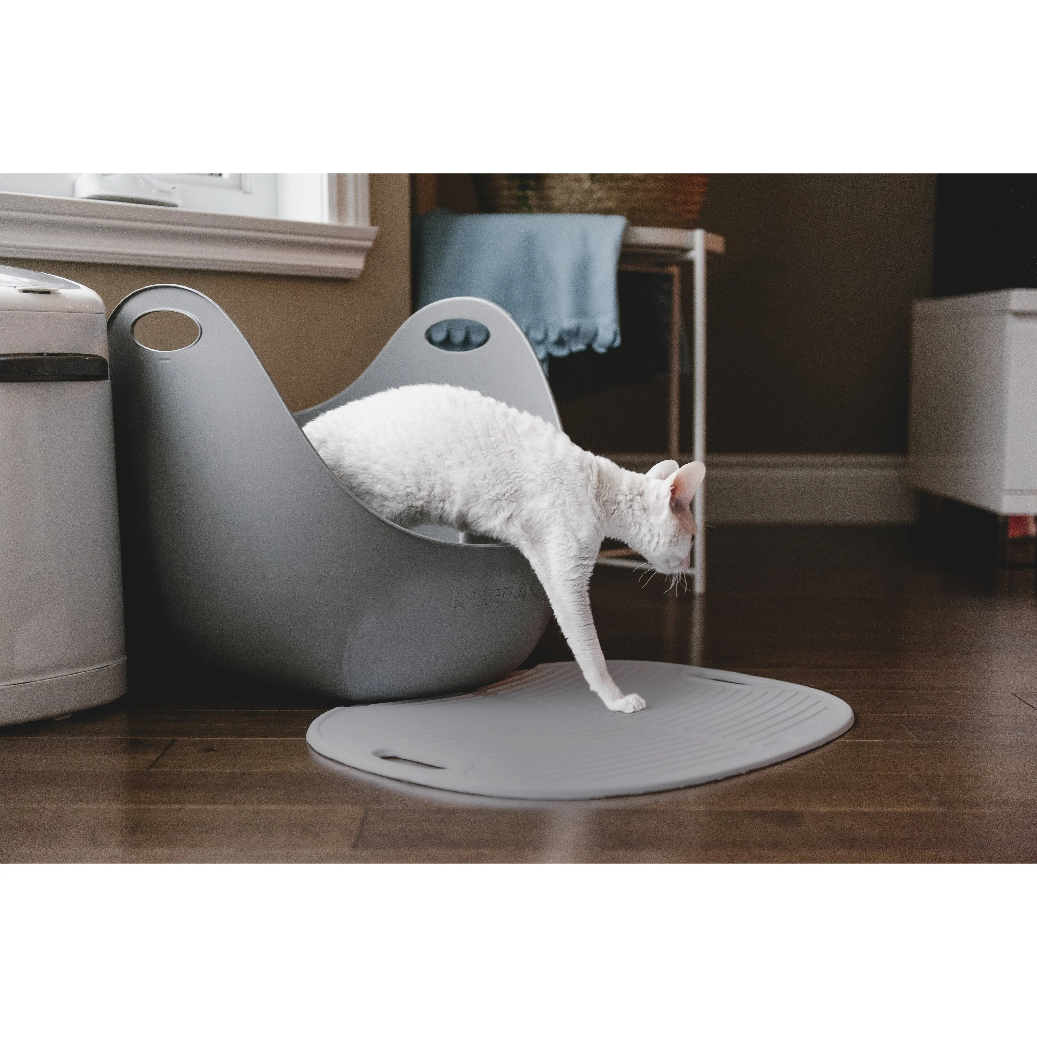 LitterLocker Cat Litter Box Mat - Image 4